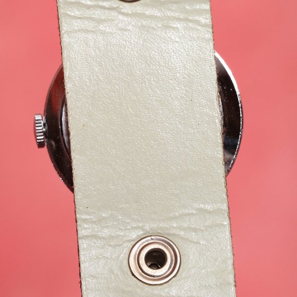 A SUPER RARE VINTAGE Bradley Mickey Mouse Watch - Picture 6 of 12